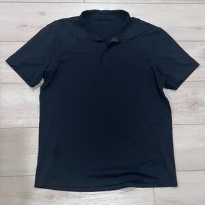 LULULEMON :: TOP